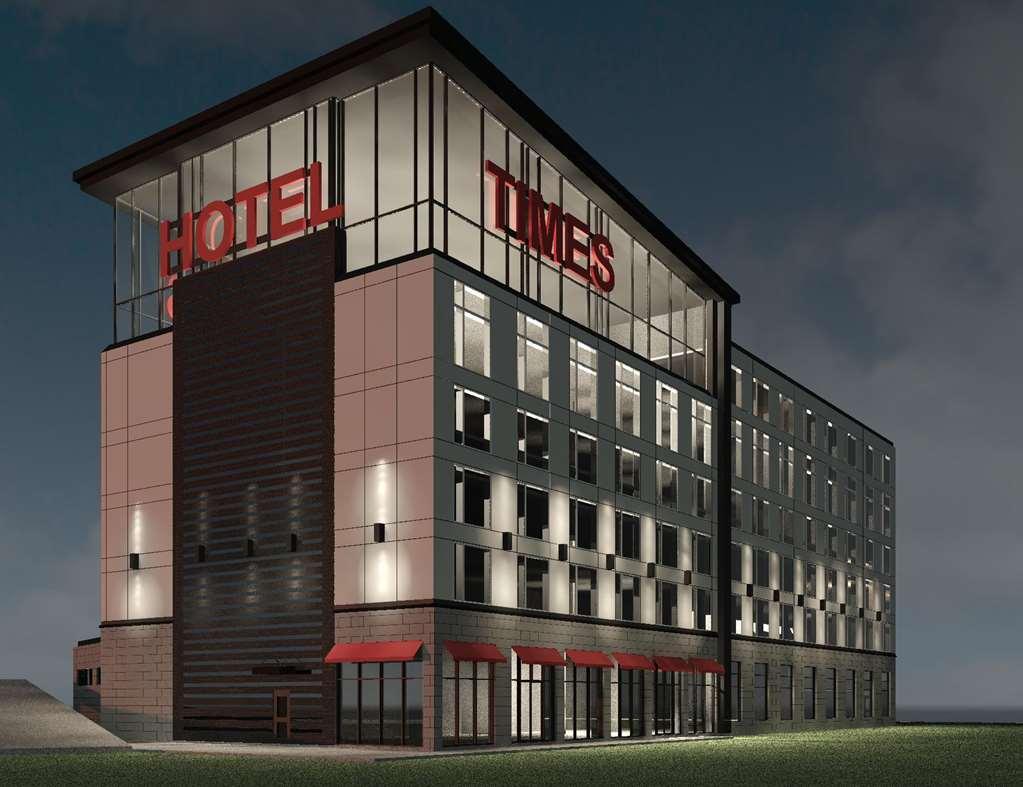 Grand Hotel Times Blainville-Mirabel Kültér fotó